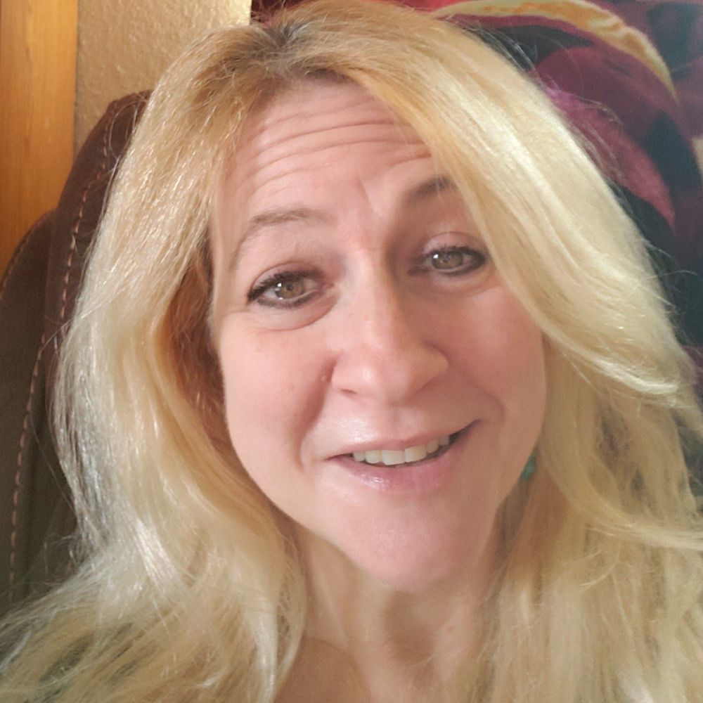 Meet your Posher, Diana